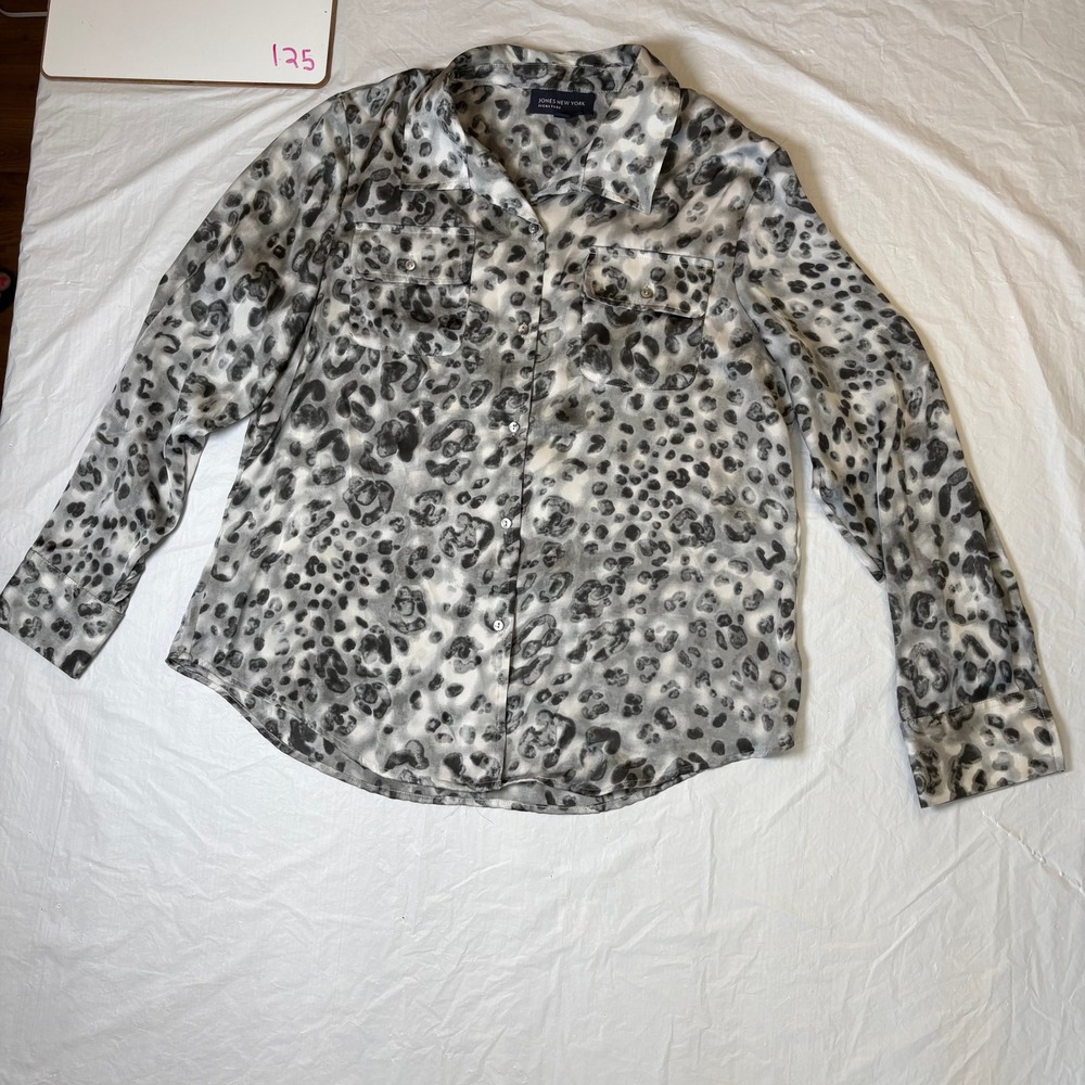JONES NEW YORK SIGNATURE Womens Leopard Print Button Up Blouse XL Gray Silver‎
